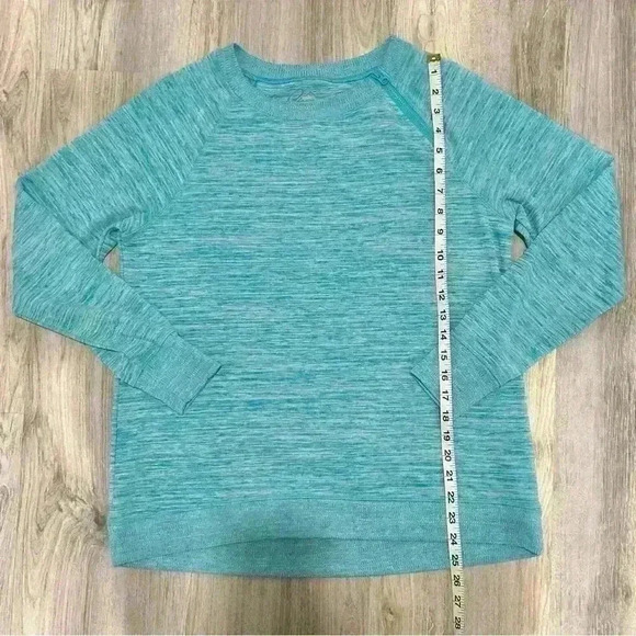 Gerry Women’s Crew Neck Pullover Sweatshirt Blue Zipper Shoulder Size M - Picture 6 of 6